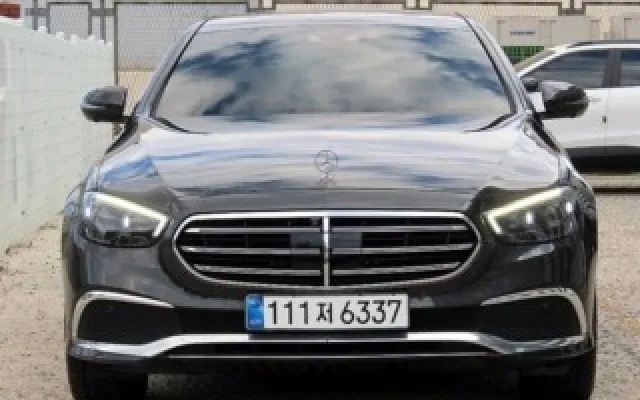 수원중고외제차시세 E-클래스 W213 E220d 4MATIC 익스클루시브 매물 사진 13 - 2022/01 85,180km