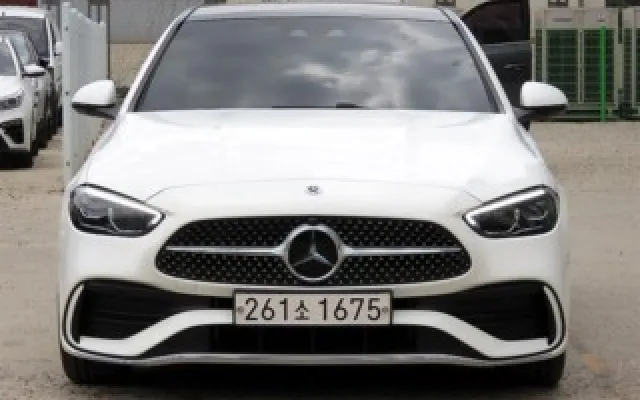 수원중고외제차시세 C클래스 W206 C200 매물 사진 10 - 2025/04 10,988km